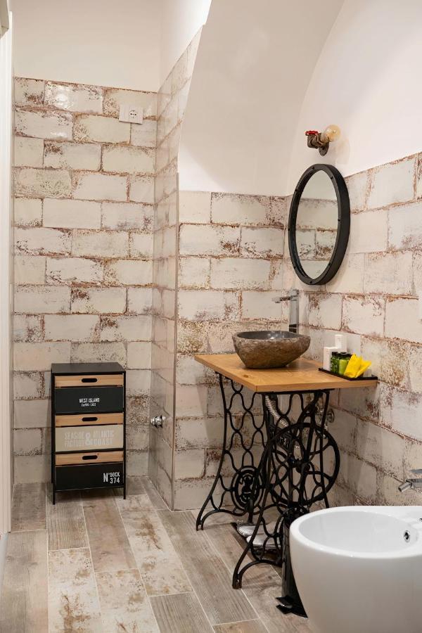 Mareluna Rooms Наполи Екстериор снимка