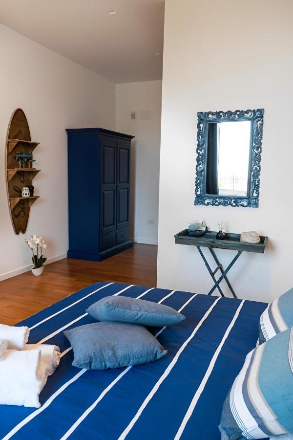 Mareluna Rooms Наполи Екстериор снимка